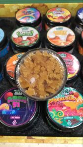 Whole Melt Extracts Regular Edition Live Resin Sugar - Image 4