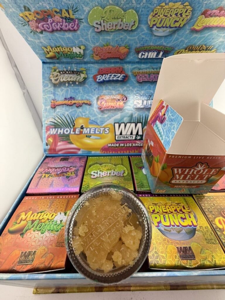peach-bellini-live-resin-sugar-whole-melt.jpg Whole Melt Extracts Peach Bellini Live Resin Sugar - Image 1
